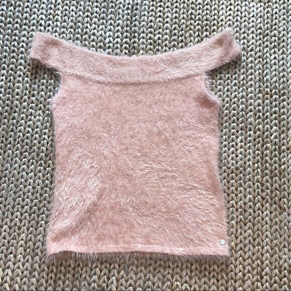 Guess Off The Shoulder Fuzzy Fitted Blouse Blush Pink Size XL - Picture 11 of 16